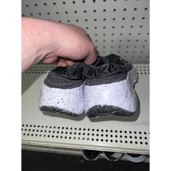 Nike Space Hippie 04 Black Volt Mens Athletic Shoes Size 10.5 CZ6398-010 - Picture 3 of 9